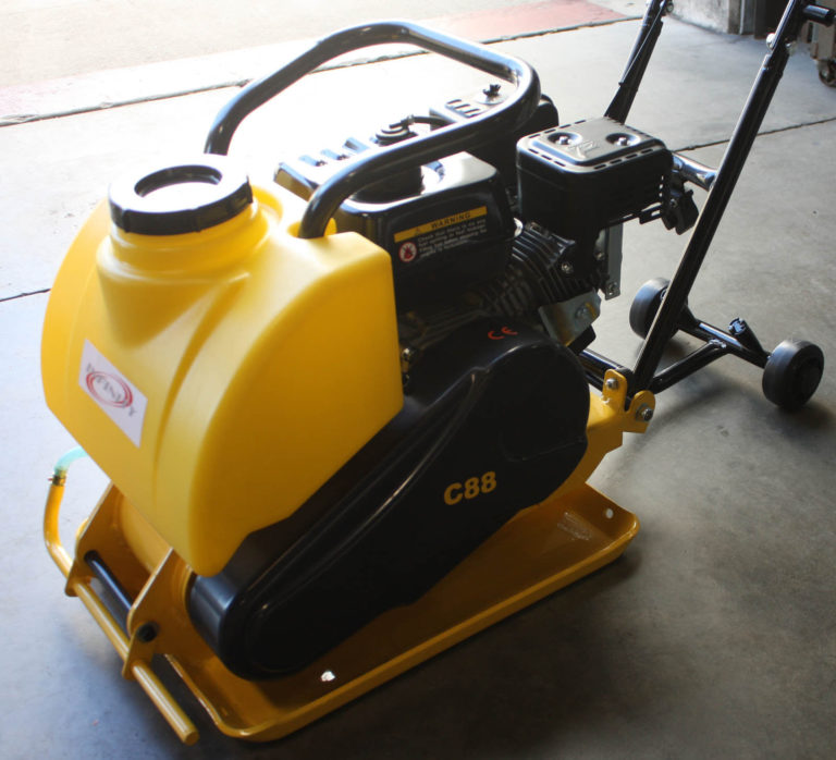 WALK BEHIND 196CC INFINITY C88 DIRT PLATE VIBRATORY  