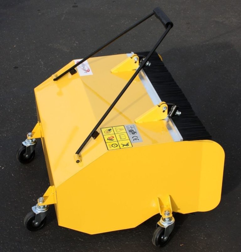 31" Walk Behind Forward & Reverse 196cc 6.5HP Gas Power Sweeper Lawn