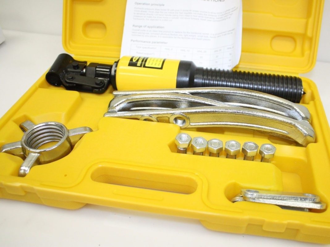 5 Ton Hydraulic Gear /Bearing /Wheel Bearing Puller 2 or 3 Reversible